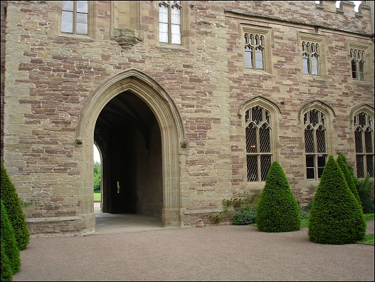 Hampton Court - main inner courtyard